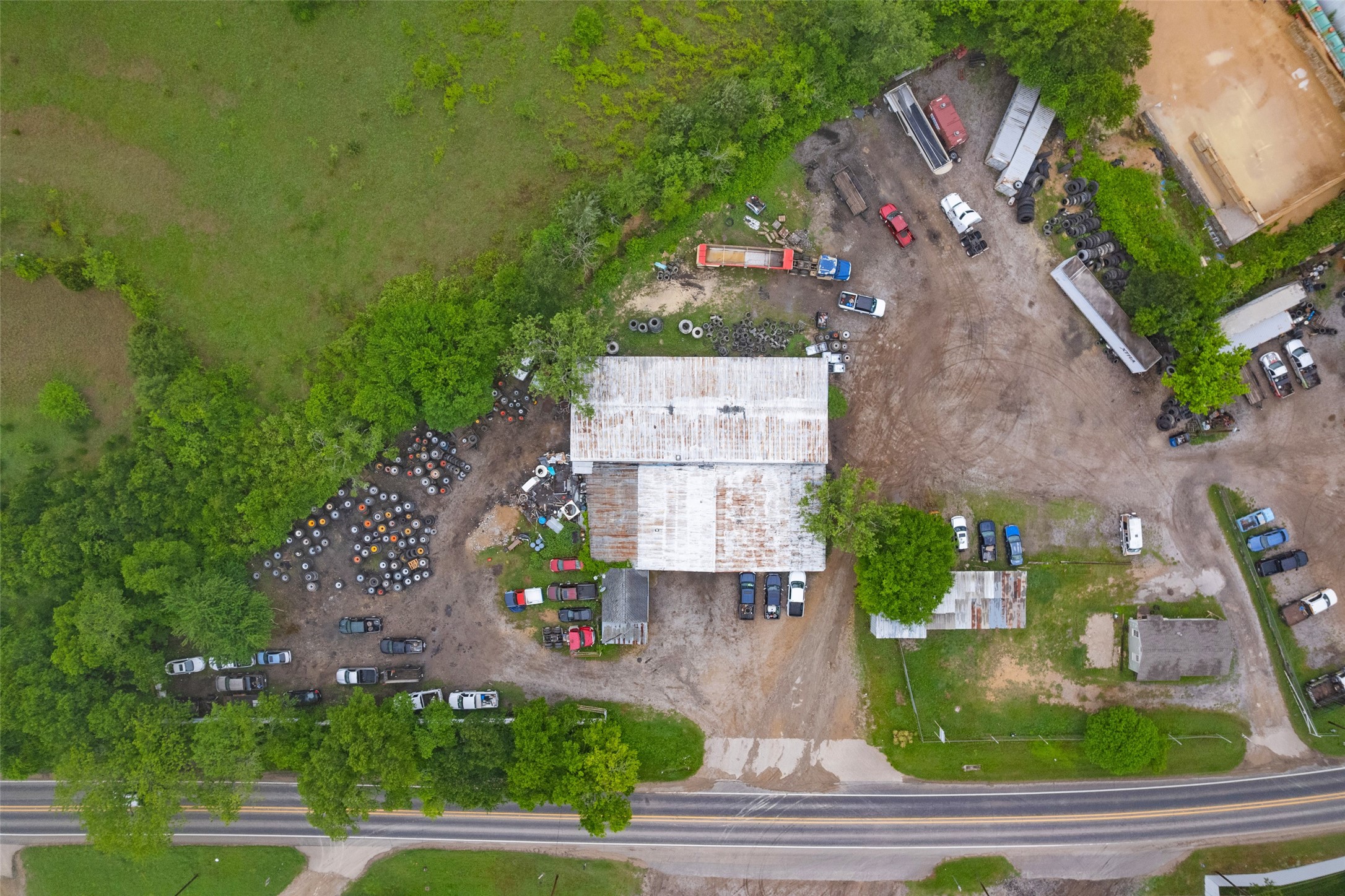 316 Howard Road Waxahachie TX 75165