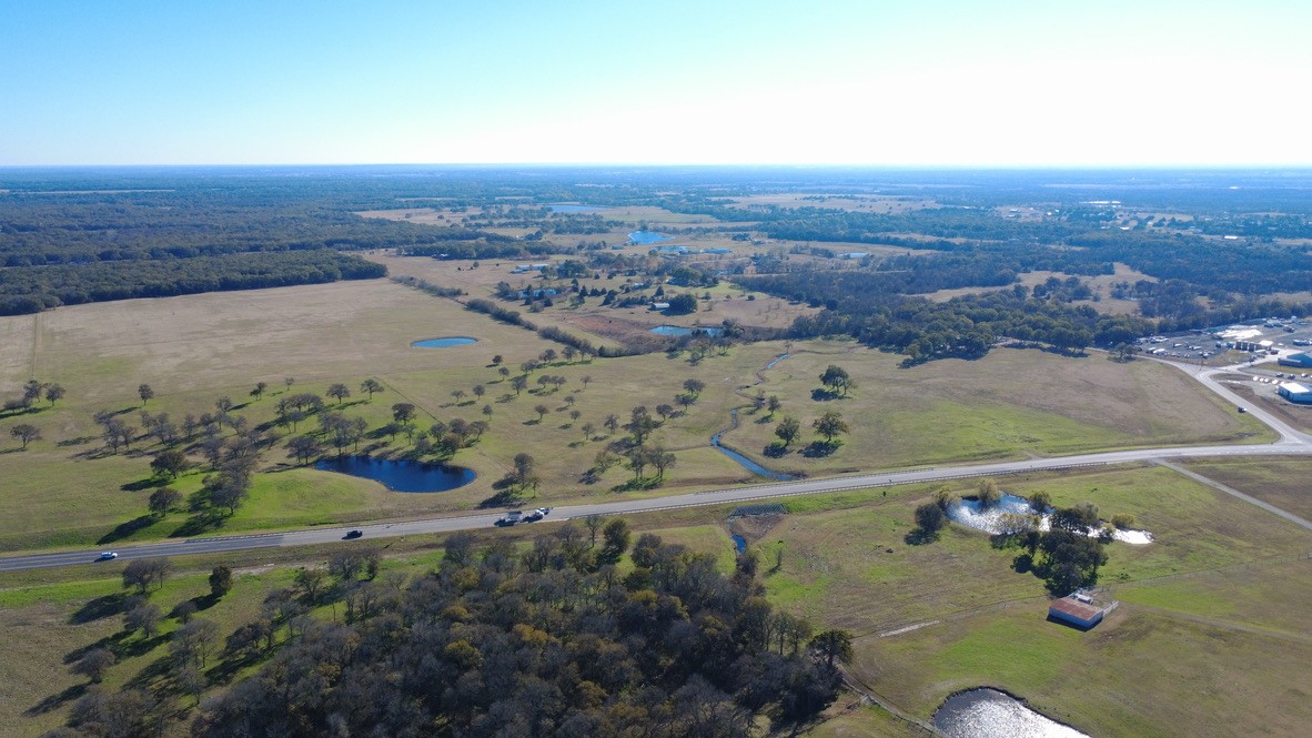 55.258 Acres. State Highway 31 Bypass Corsicana TX 75110