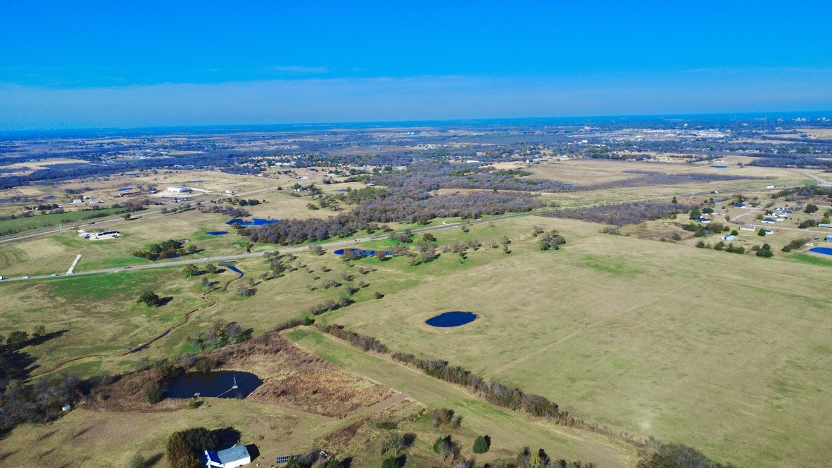55.258 Acres. State Highway 31 Bypass Corsicana TX 75110