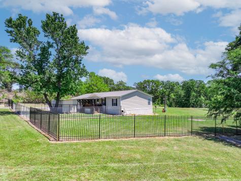 20741 State Highway 155 S Flint TX 75762