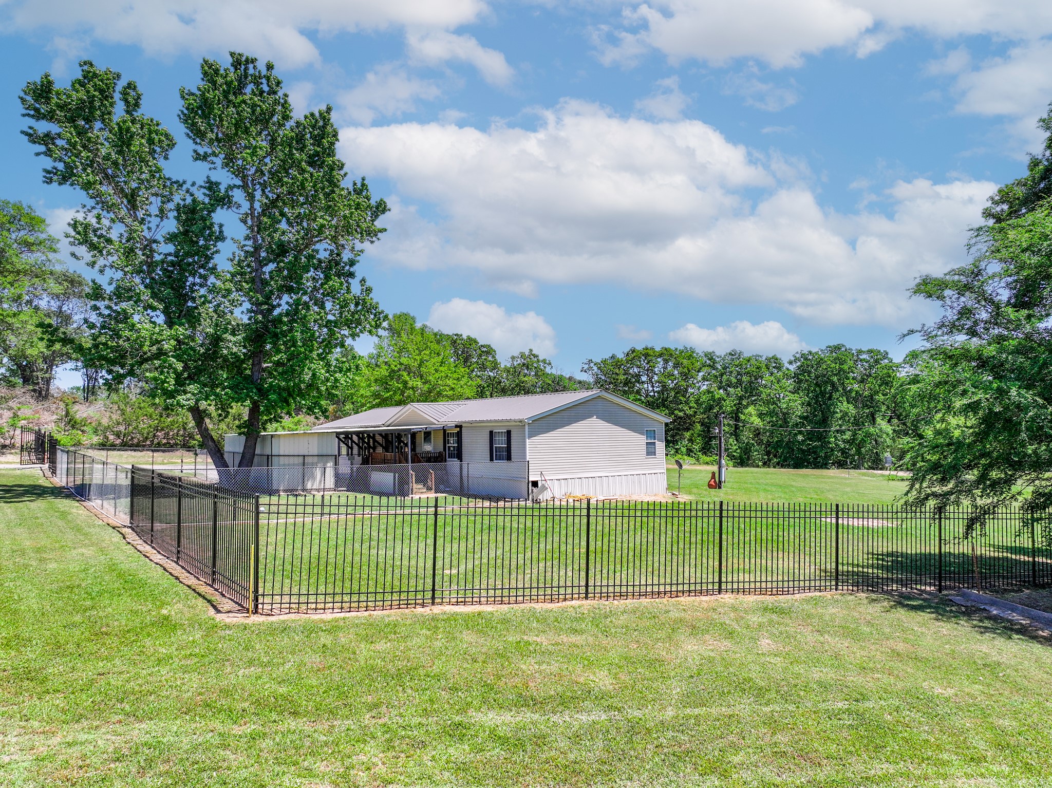 20741 State Highway 155 S Flint TX 75762
