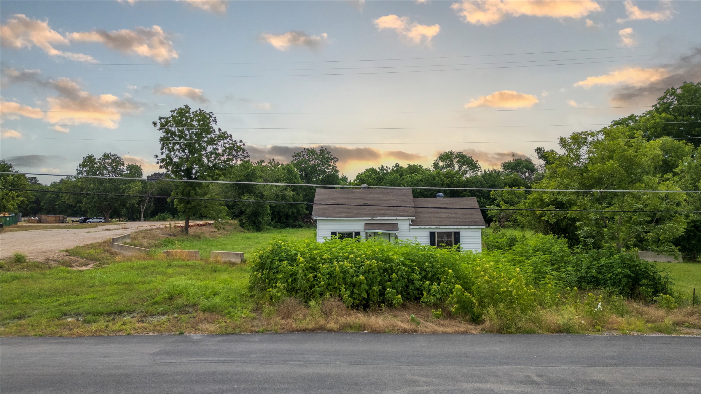 1102 Katy Street Lancaster TX 75146