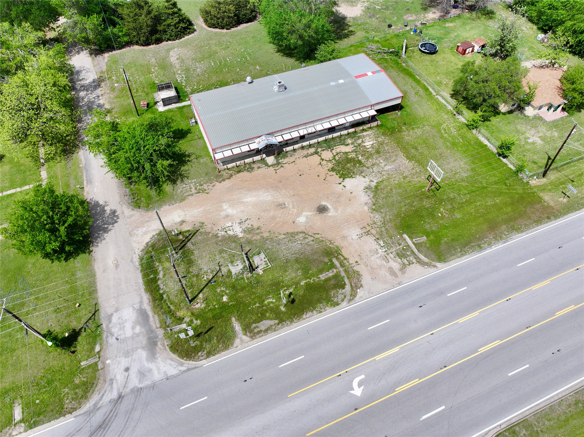 100 E Highway 31 Highway Dawson TX 76639