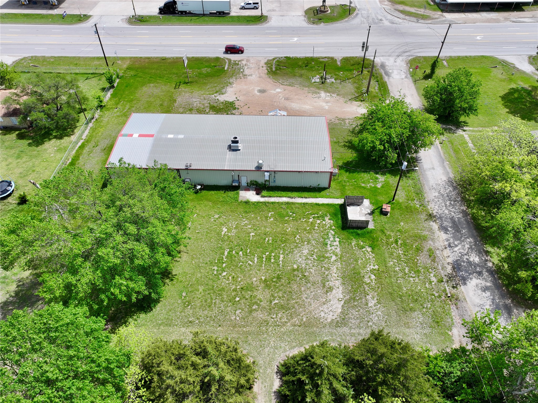 100 E Highway 31 Highway Dawson TX 76639