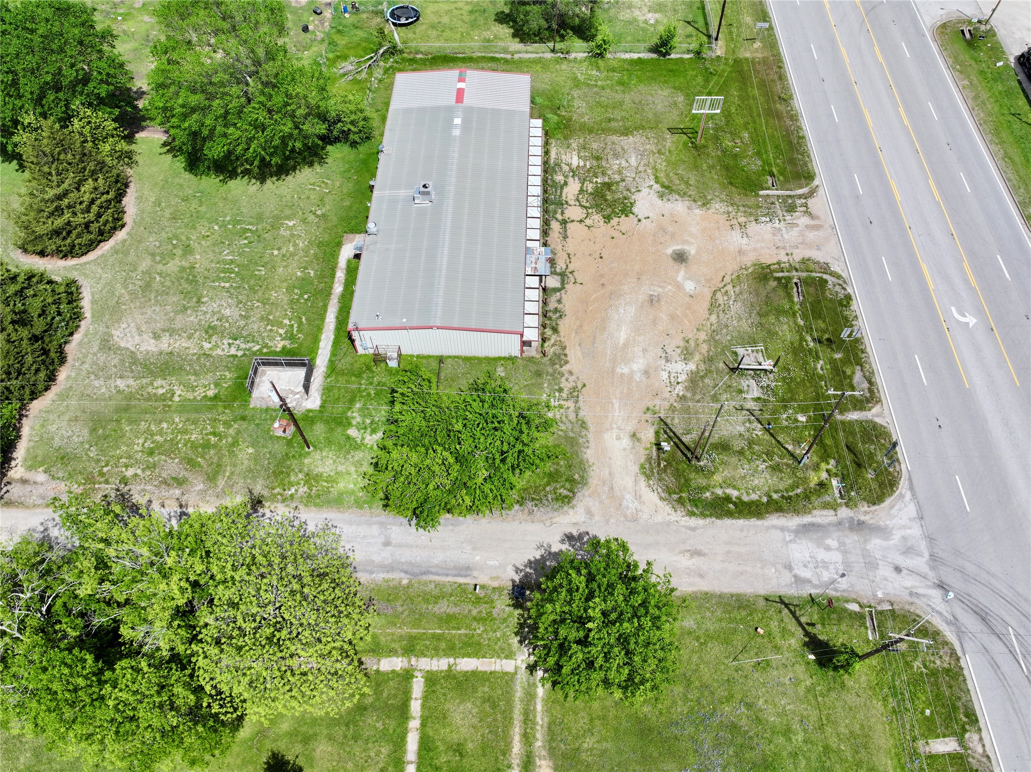 100 E Highway 31 Highway Dawson TX 76639