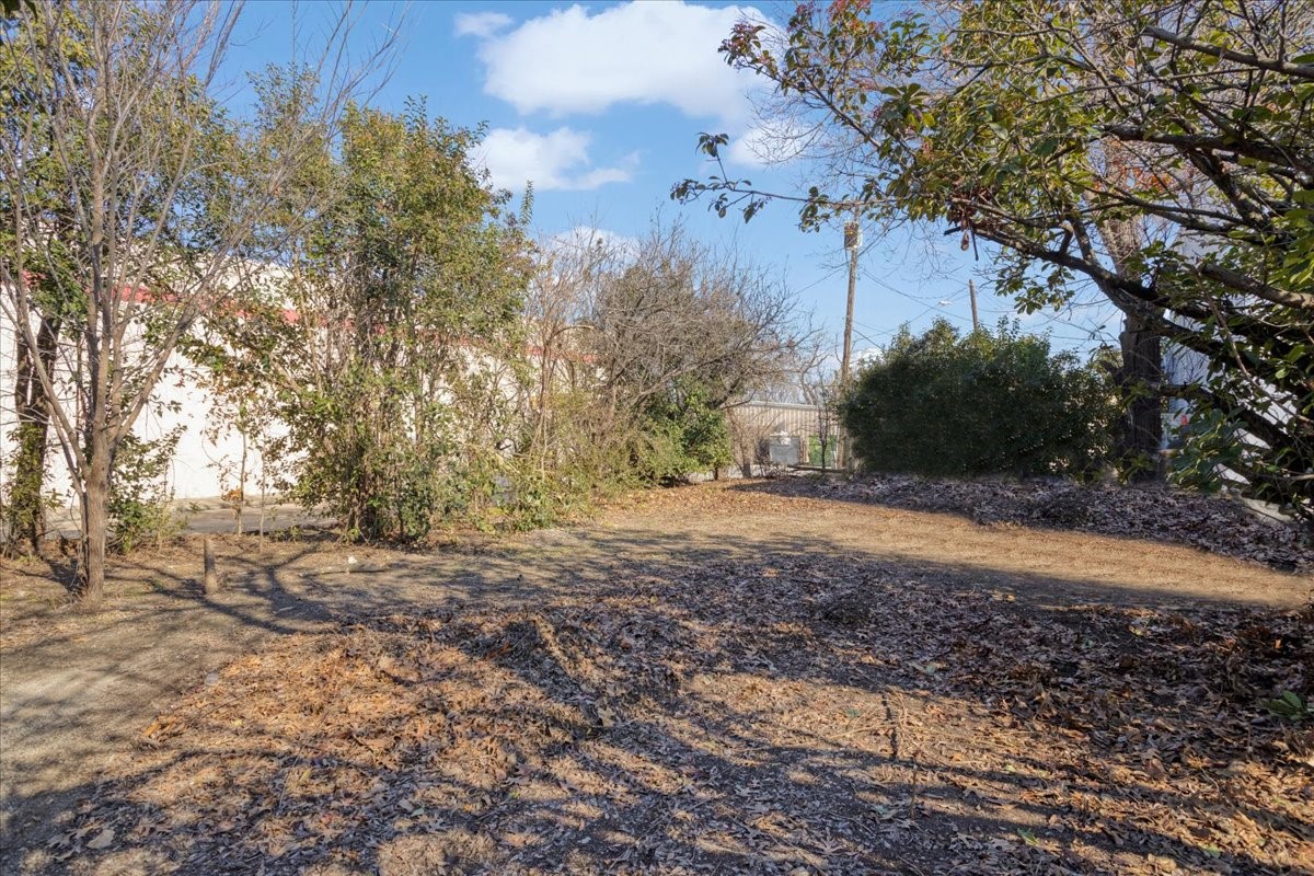 112 W Main Street Allen TX 75013