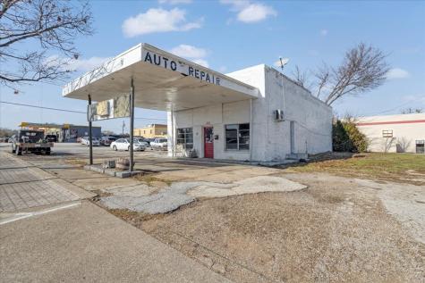 112 W Main Street Allen TX 75013
