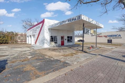 112 W Main Street Allen TX 75013