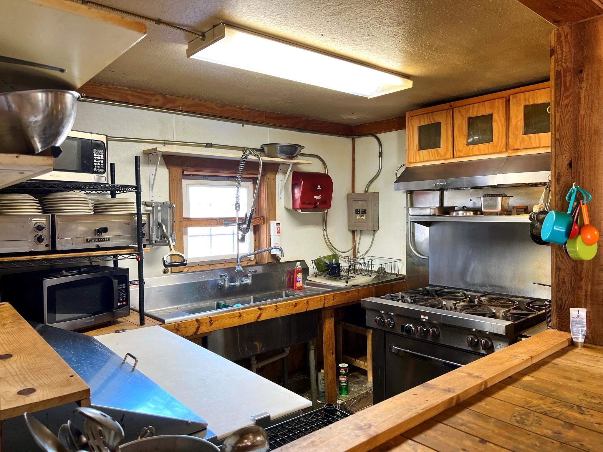 11210 Highway 67 Breckenridge TX 76424