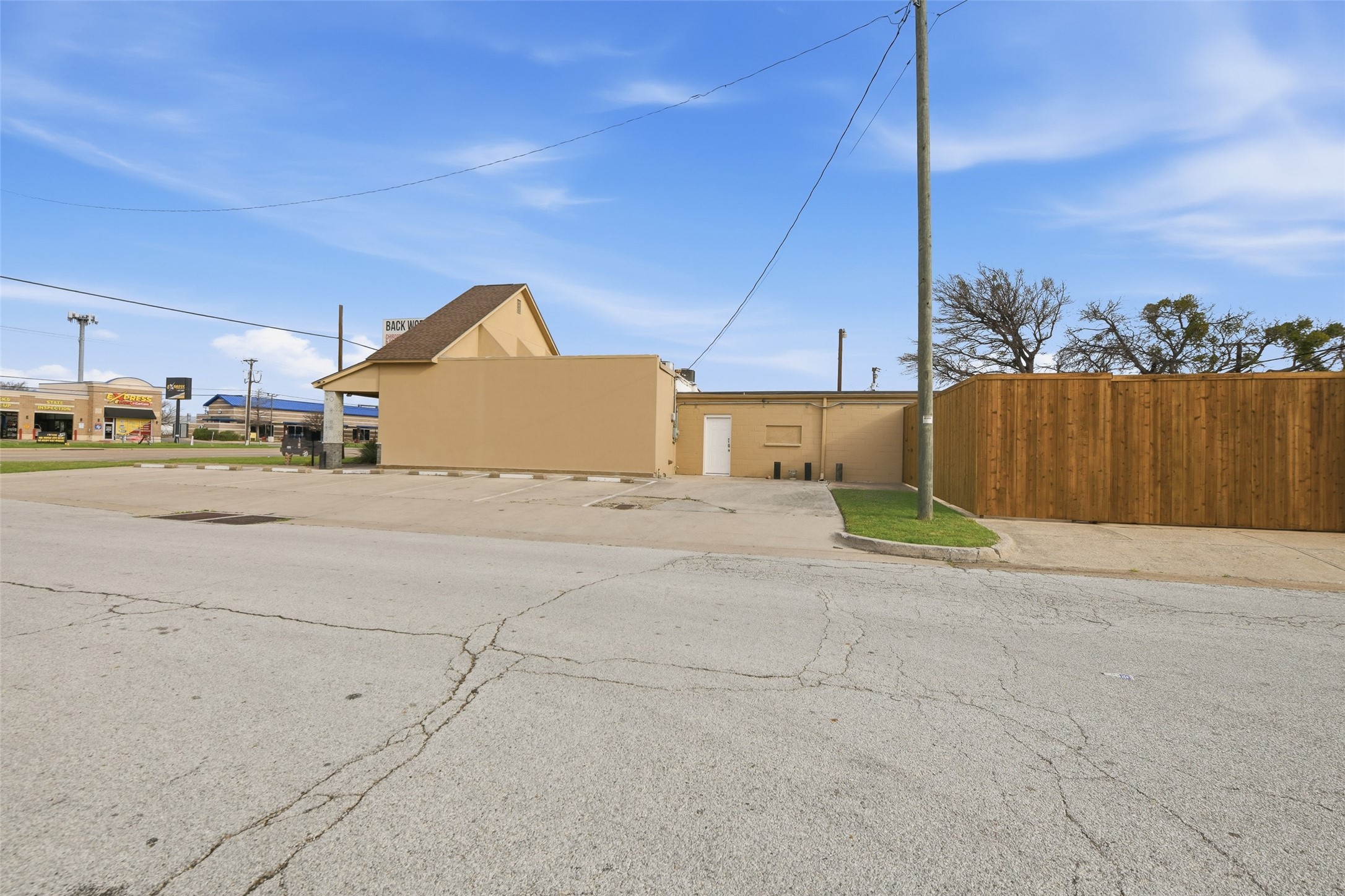 6200 Denton Highway Watauga TX 76148
