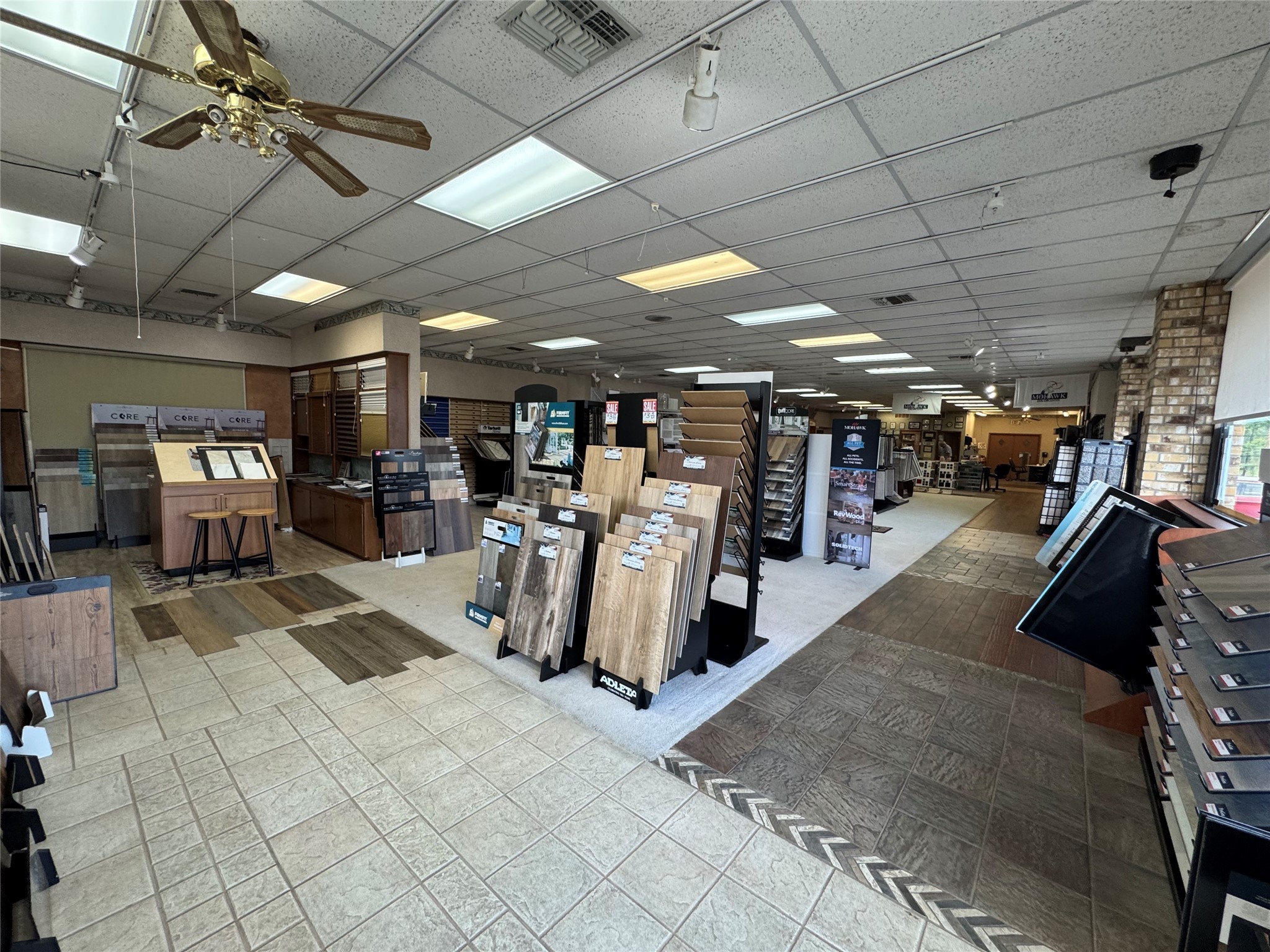1900 Crockett Road Palestine TX 75801