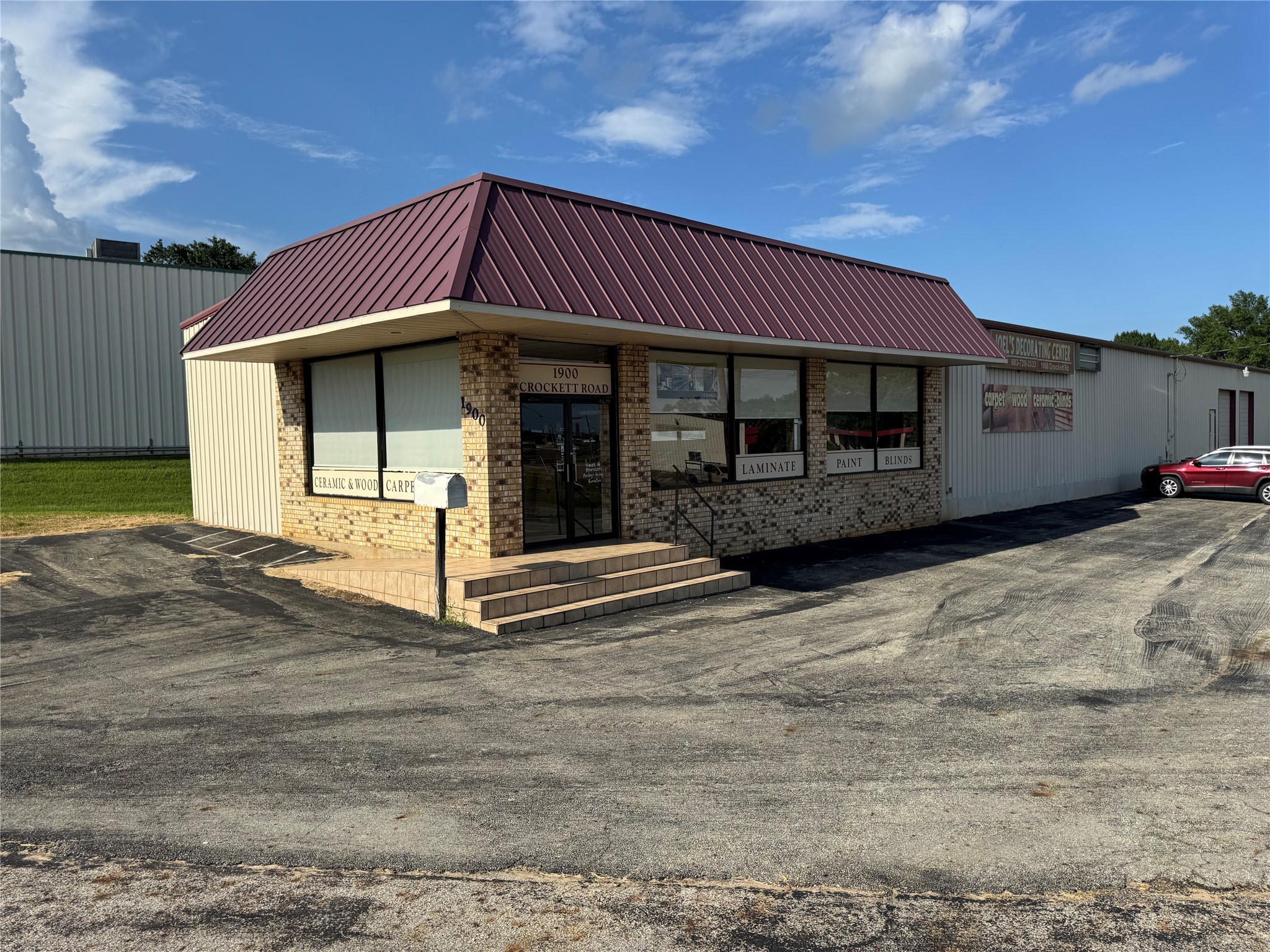 1900 Crockett Road Palestine TX 75801