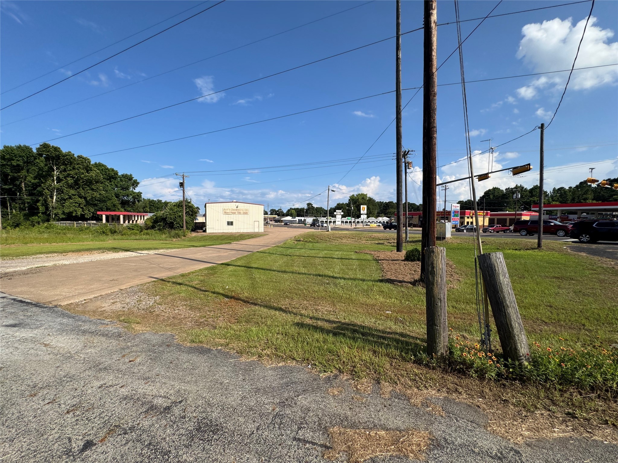 1900 Crockett Road Palestine TX 75801
