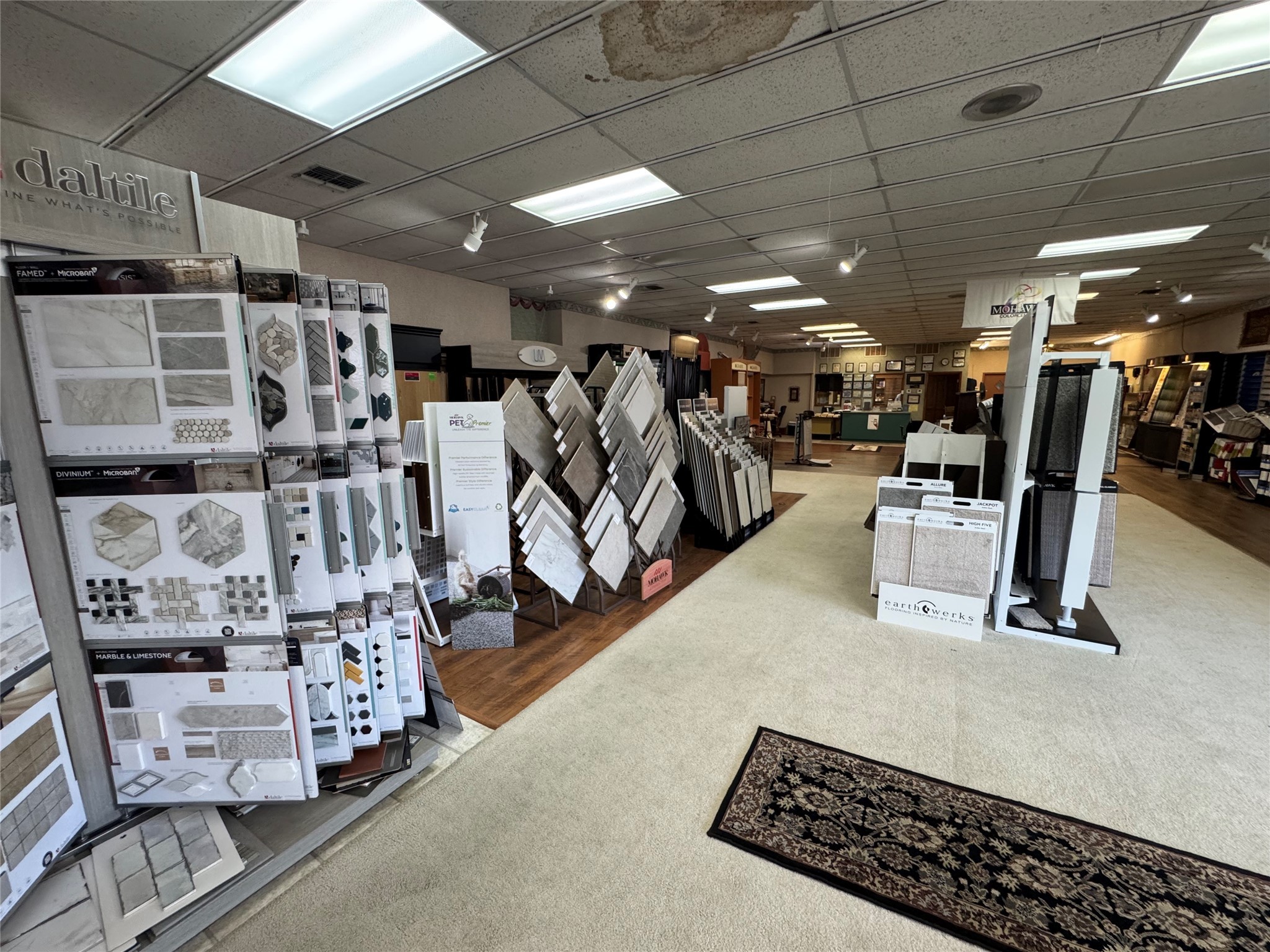 1900 Crockett Road Palestine TX 75801