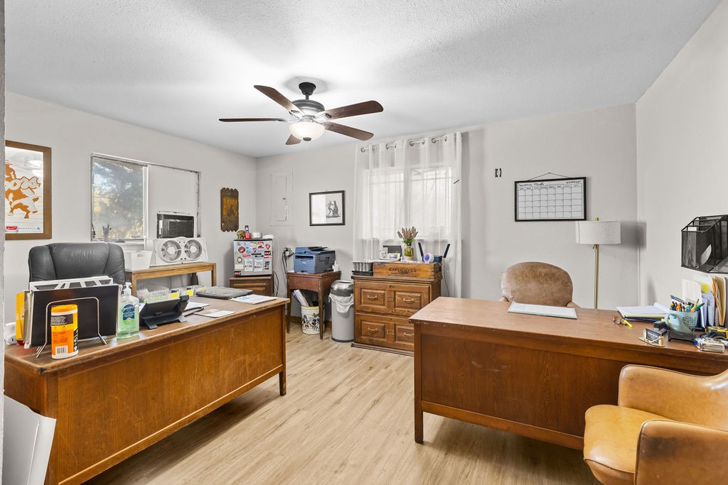 530 E Us Highway 69 Denison TX 75021