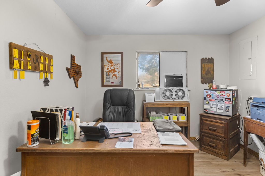 530 E Us Highway 69 Denison TX 75021