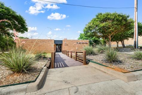 1101 N Carroll Avenue Southlake TX 76092