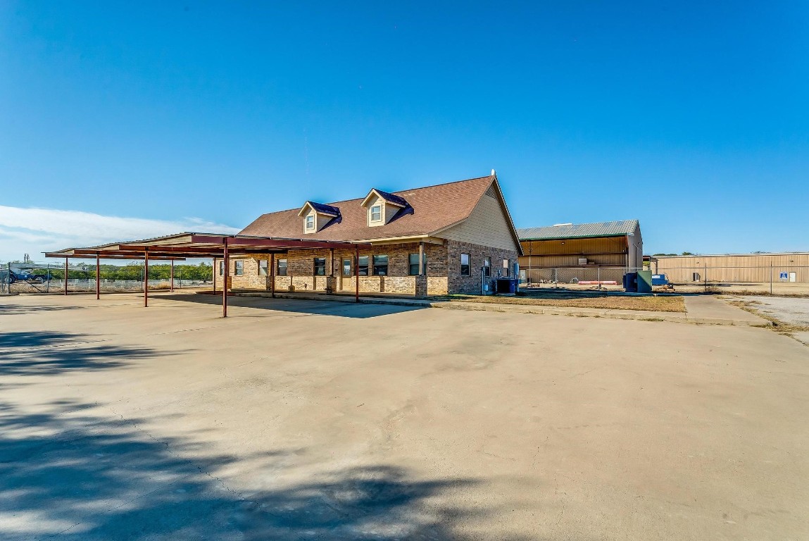 520 Tradeway Drive Mineral Wells TX 76067
