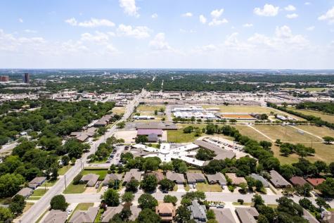 2229 N Carroll Boulevard Denton TX 76201