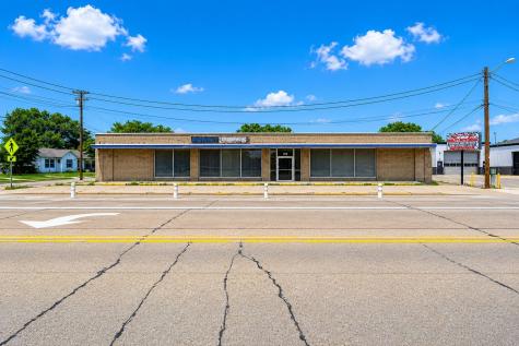 222 W Parkway Street Denton TX 76201
