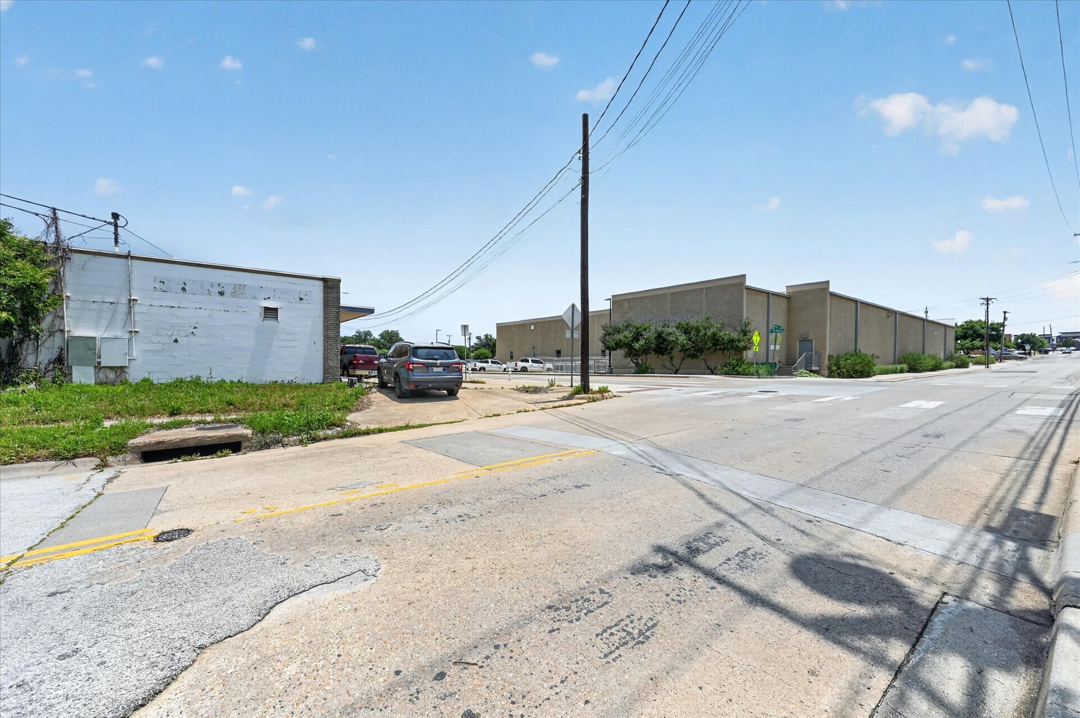 222 W Parkway Street Denton TX 76201