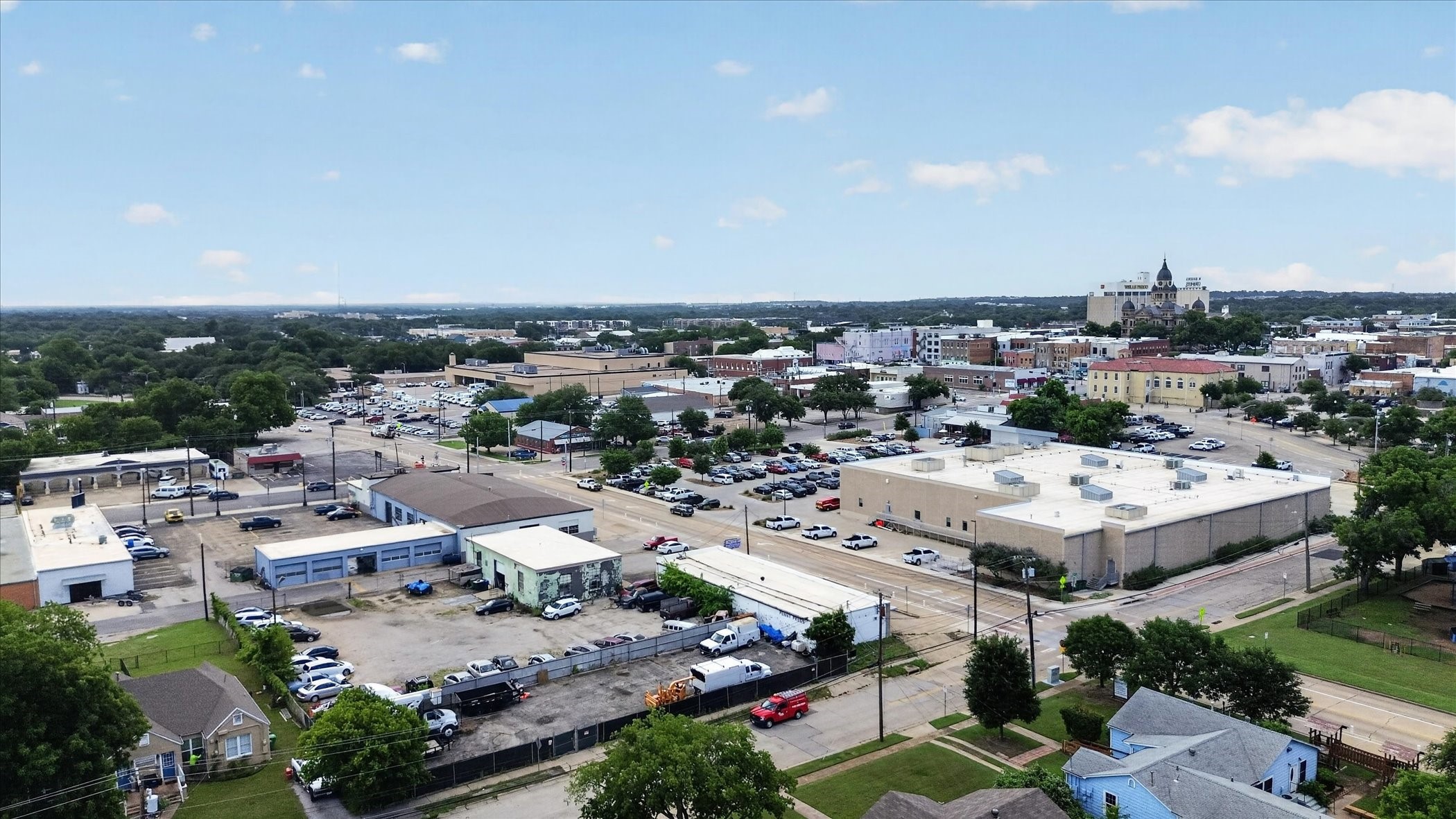 222 W Parkway Street Denton TX 76201