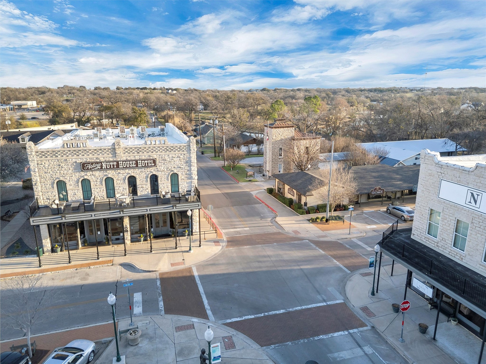 212 N Crockett Street Granbury TX 76048