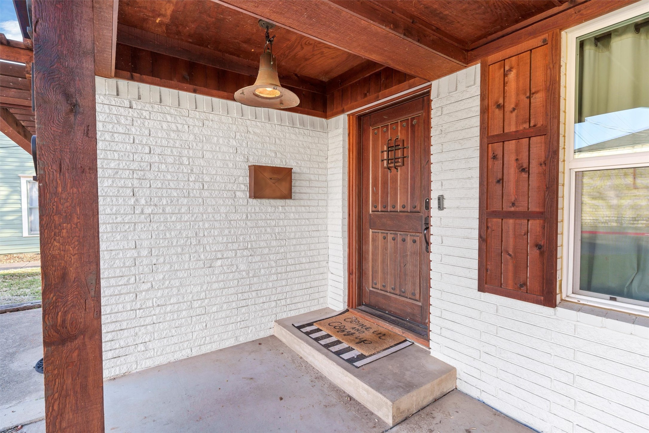 212 N Crockett Street Granbury TX 76048