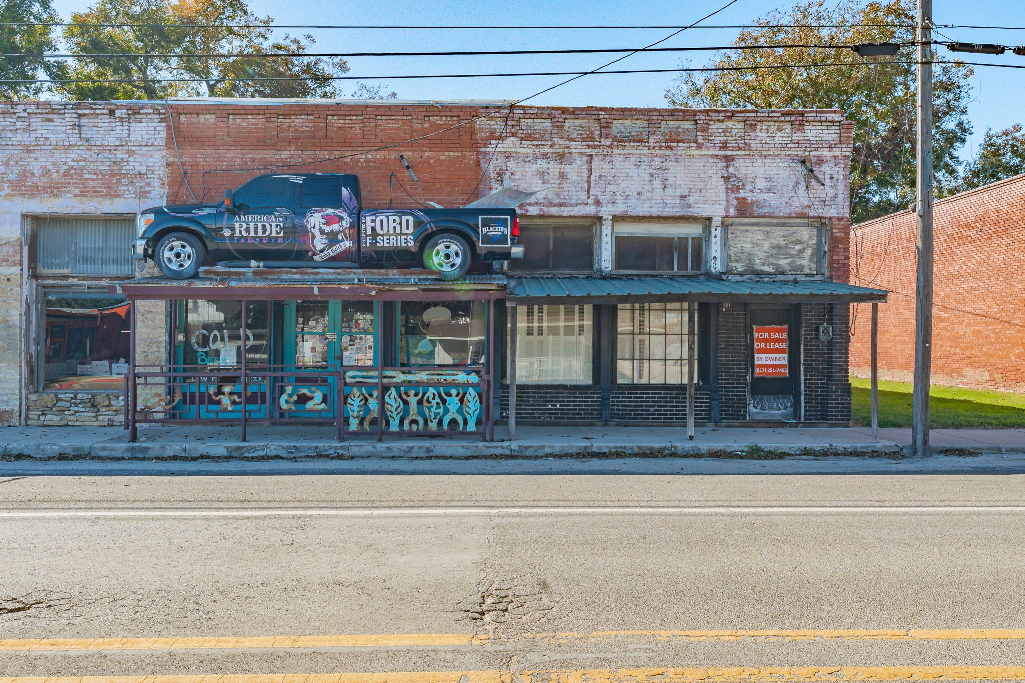 4149 & 4147 3rd Street Walnut Springs TX 76690