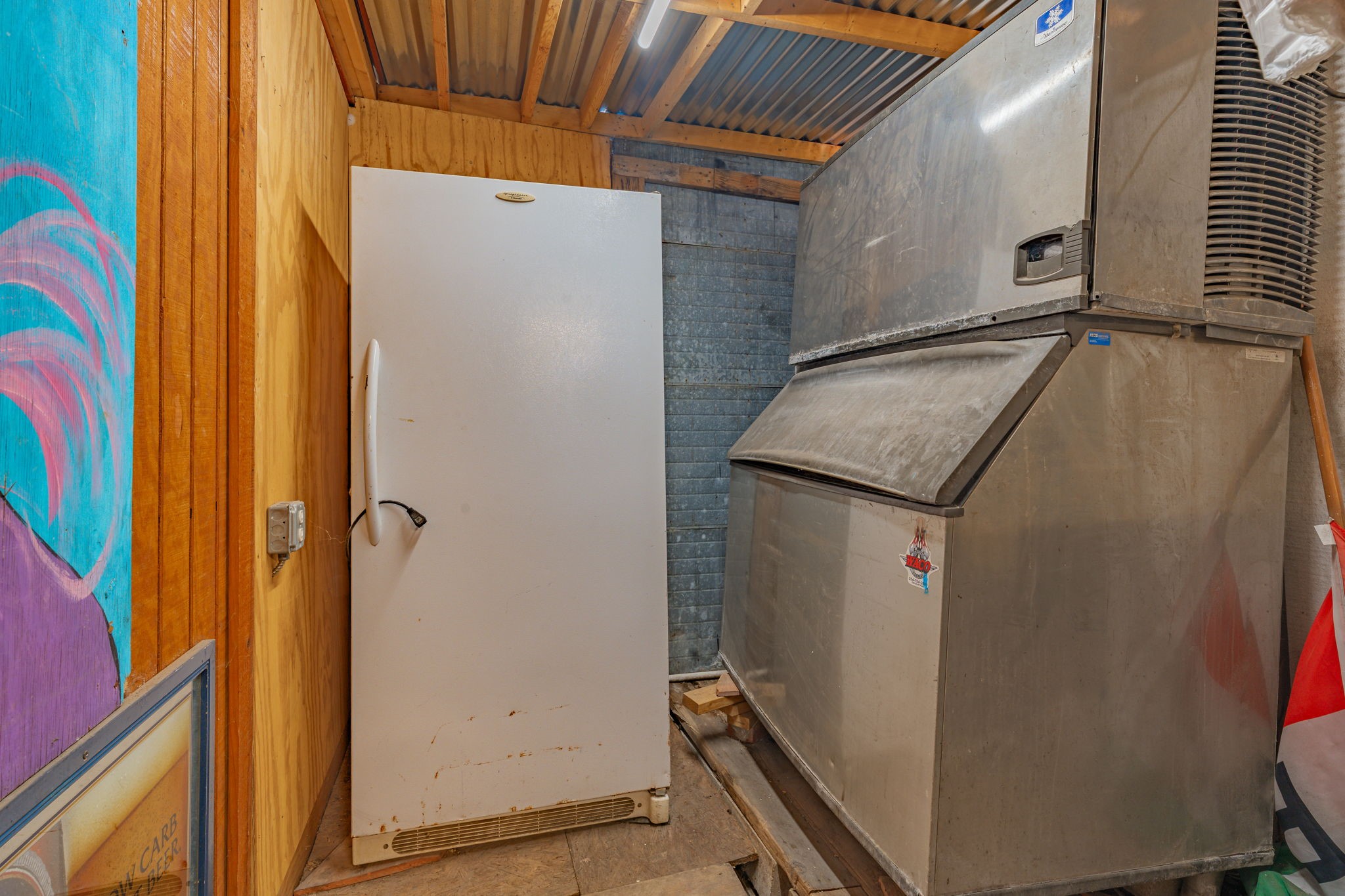4149 & 4147 3rd Street Walnut Springs TX 76690