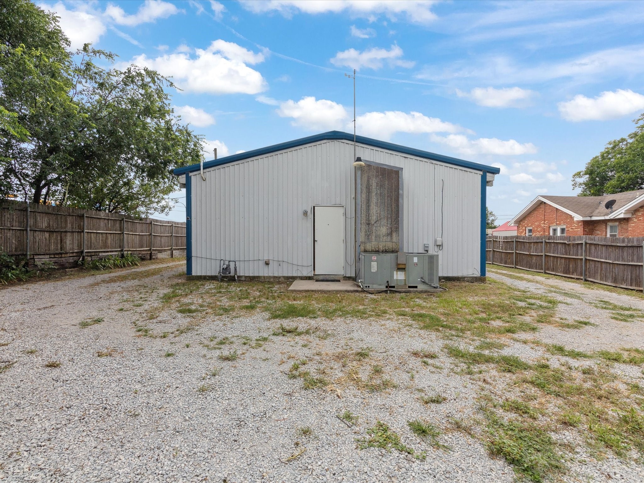 413 E Wise Street Bowie TX 76230