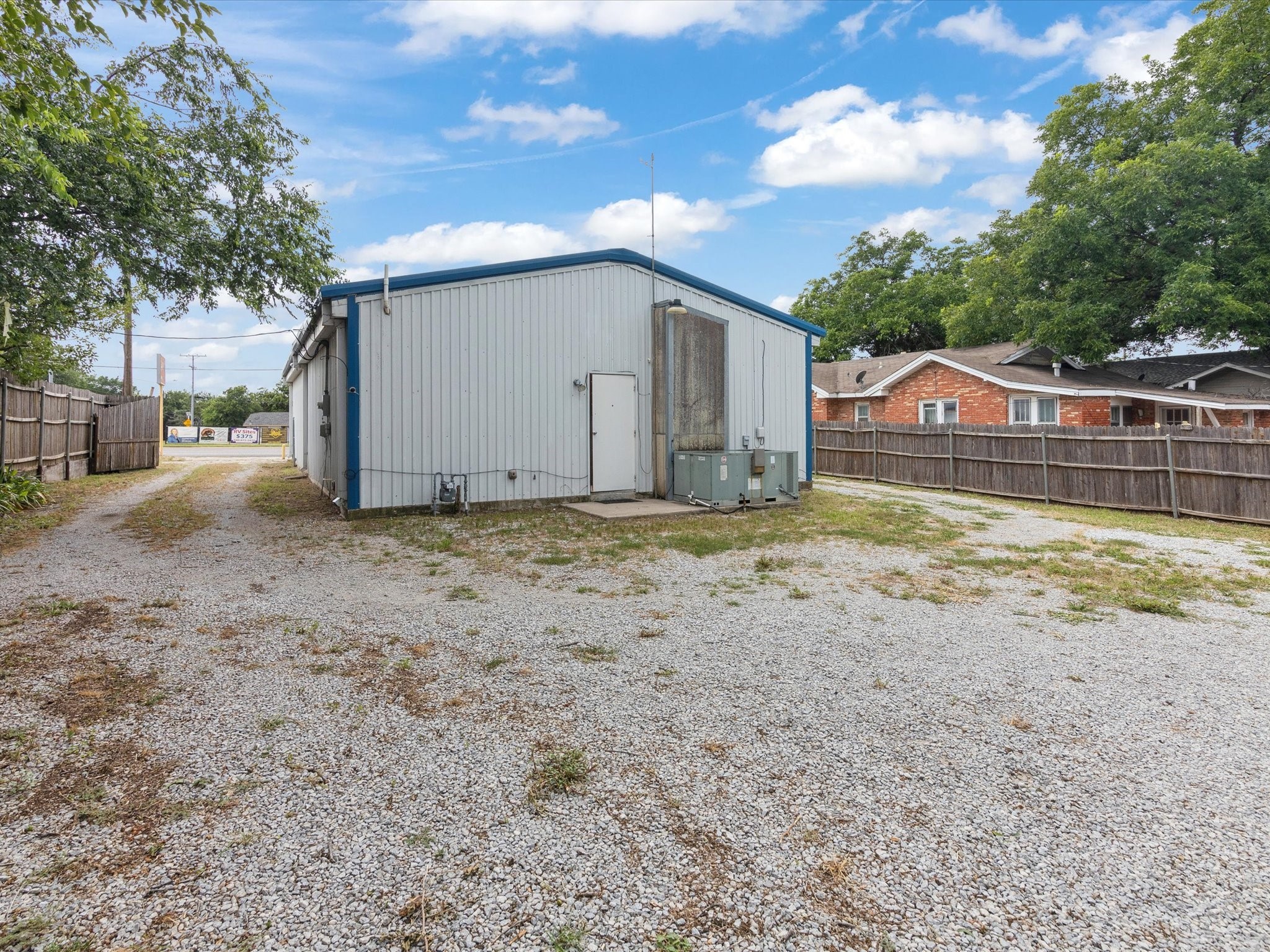 413 E Wise Street Bowie TX 76230
