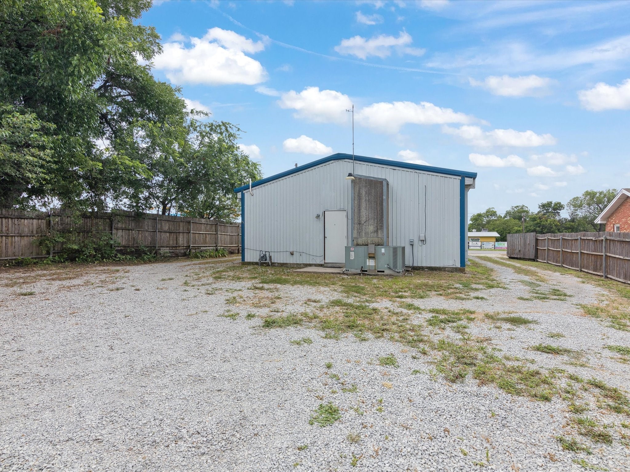 413 E Wise Street Bowie TX 76230