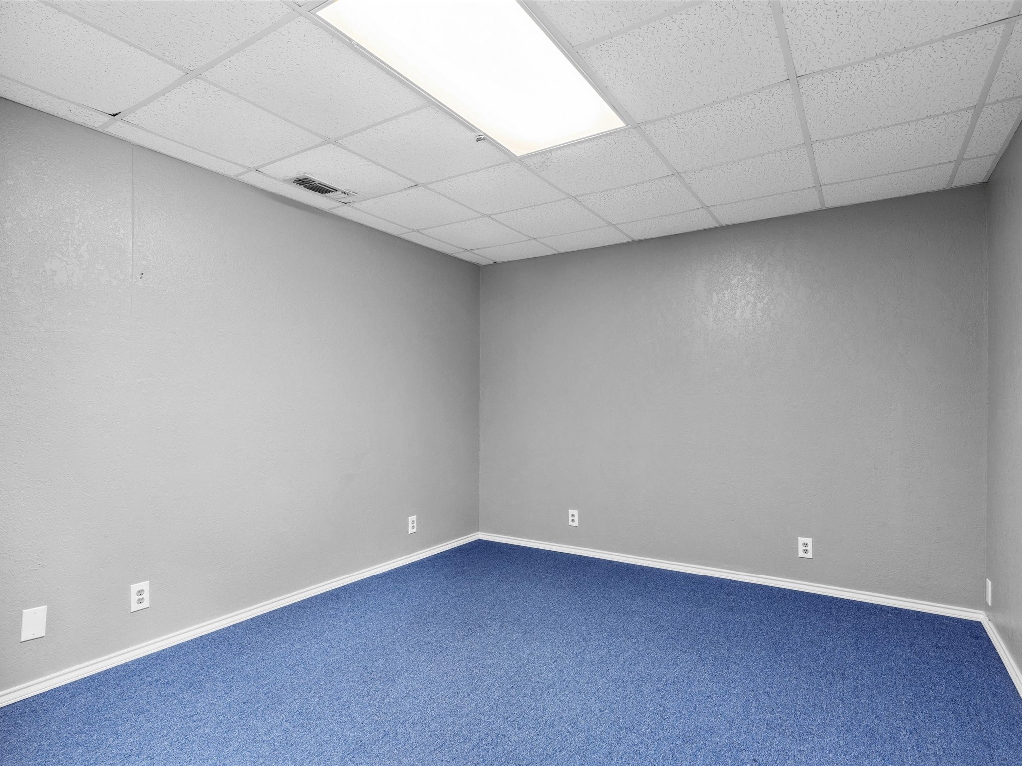413 E Wise Street Bowie TX 76230