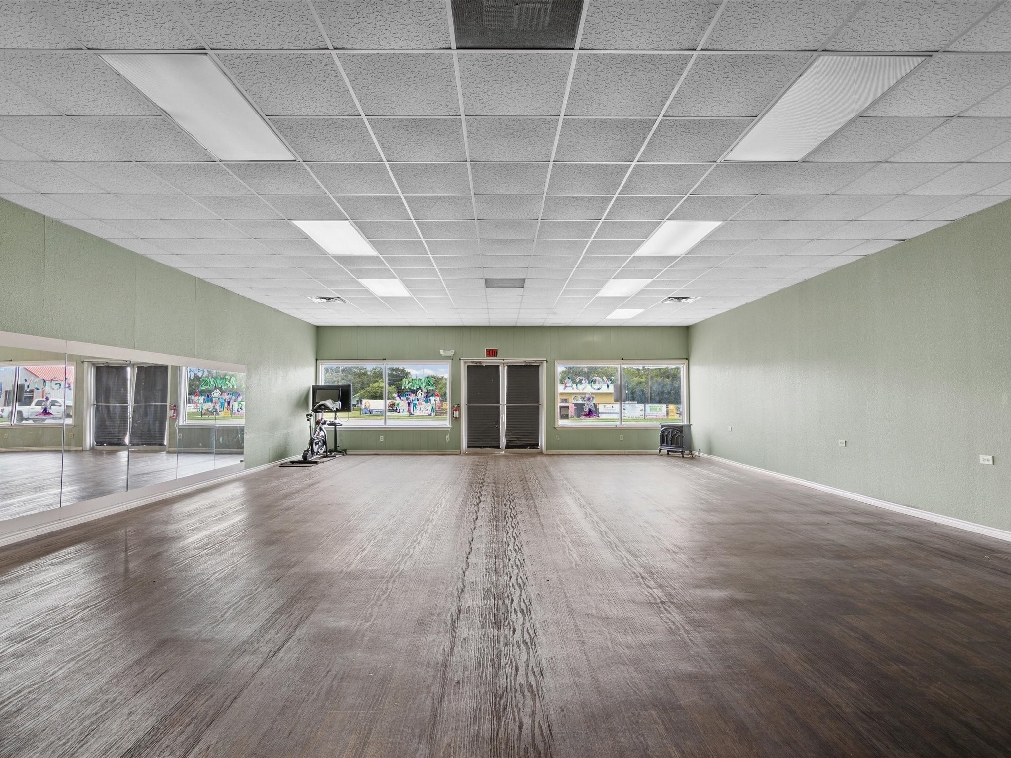 413 E Wise Street Bowie TX 76230