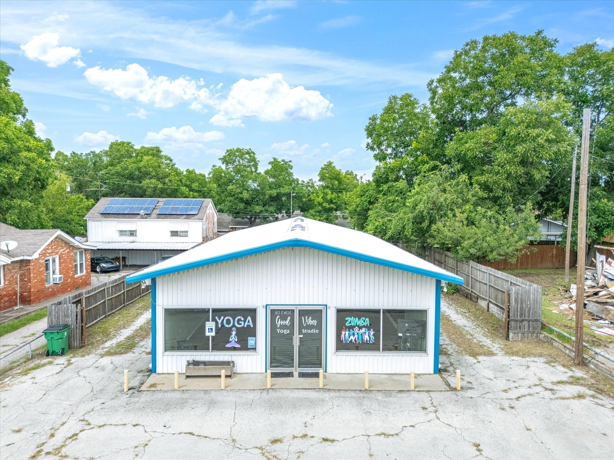 413 E Wise Street Bowie TX 76230