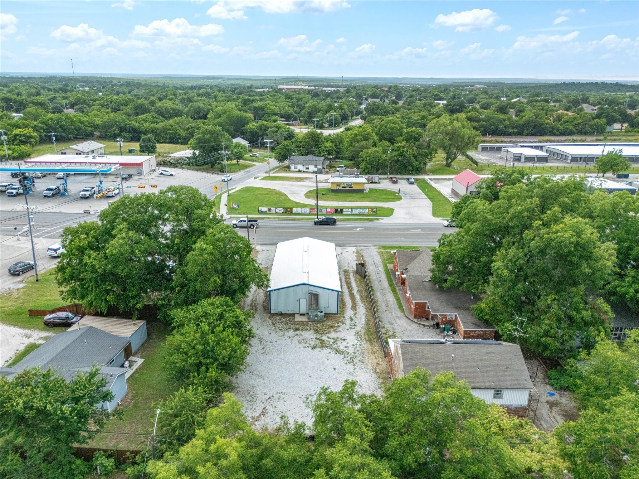 413 E Wise Street Bowie TX 76230
