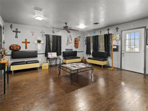 208 W 1st Avenue Corsicana TX 75110
