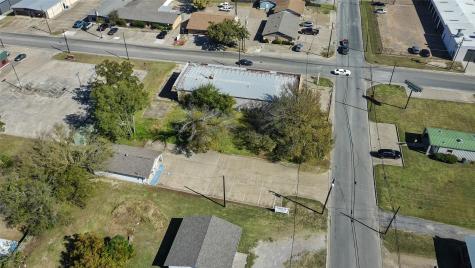 208 W 1st Avenue Corsicana TX 75110
