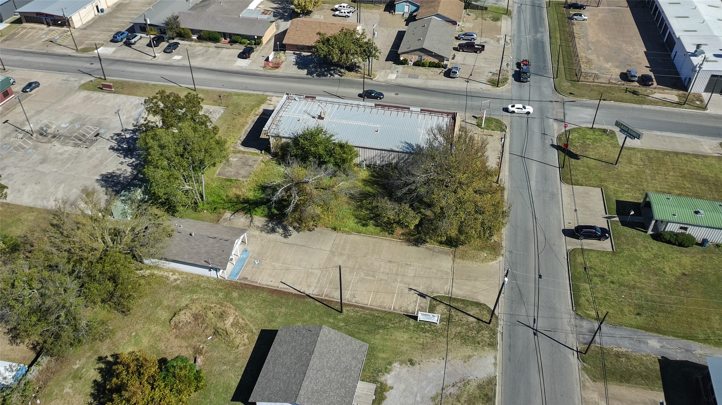 208 W 1st Avenue Corsicana TX 75110