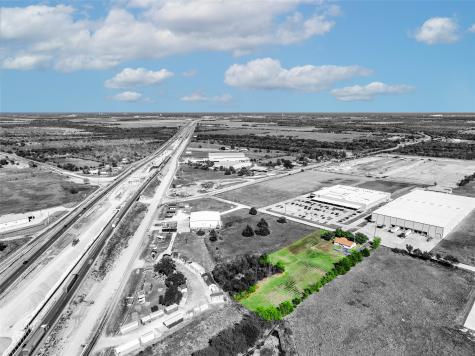 1535 County Road 2178 Greenville TX 75402