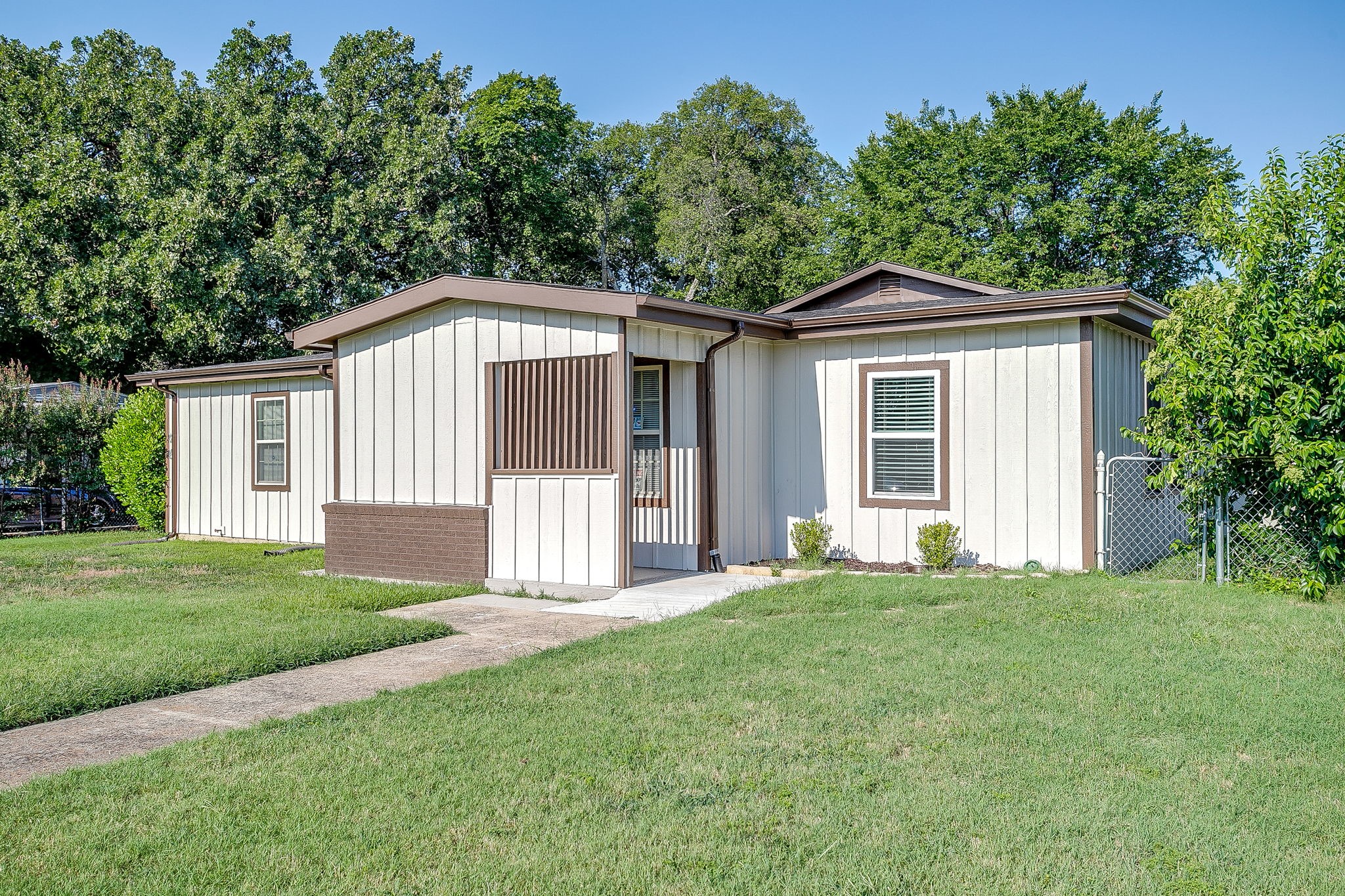 5700 Lenore Street Fort Worth TX 76134