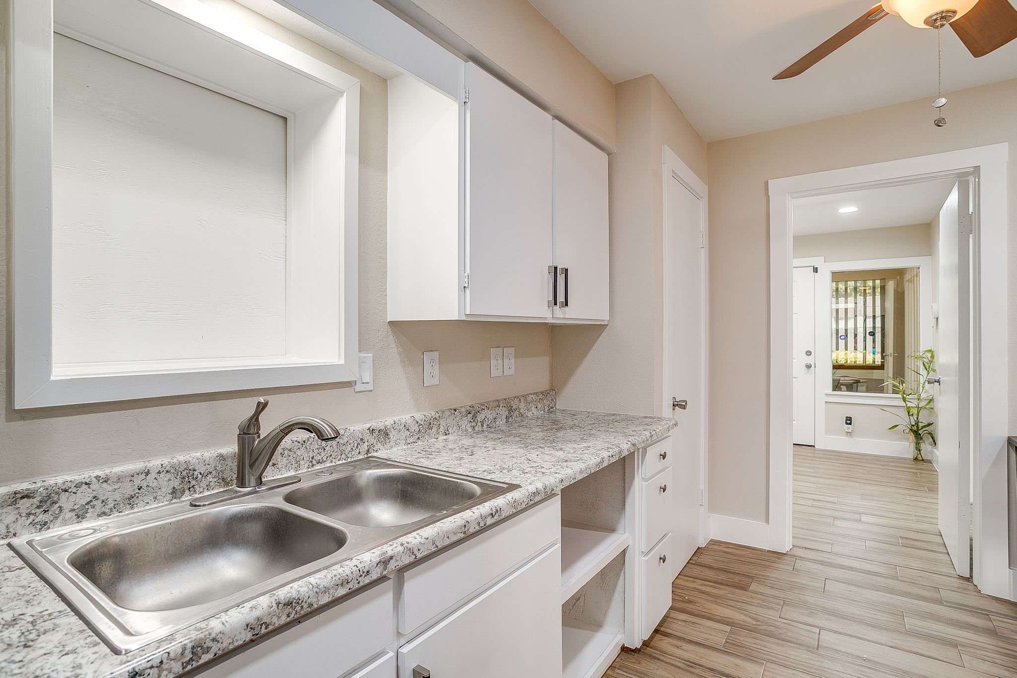 5700 Lenore Street Fort Worth TX 76134