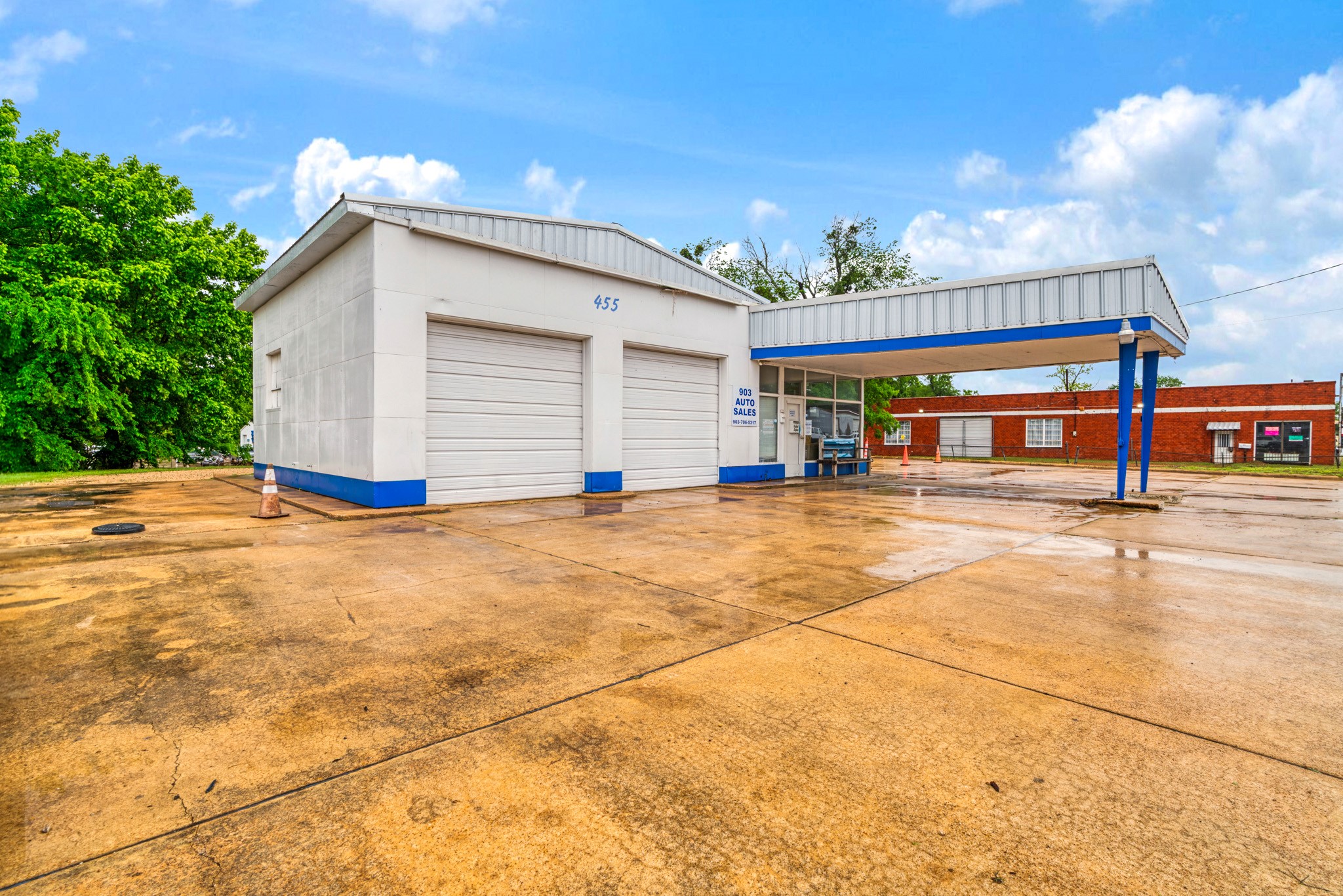 455 N Main Street Paris TX 75460