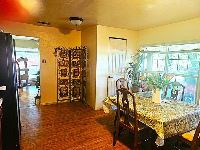 1401 Leyfair Drive Grand Prairie TX 75050