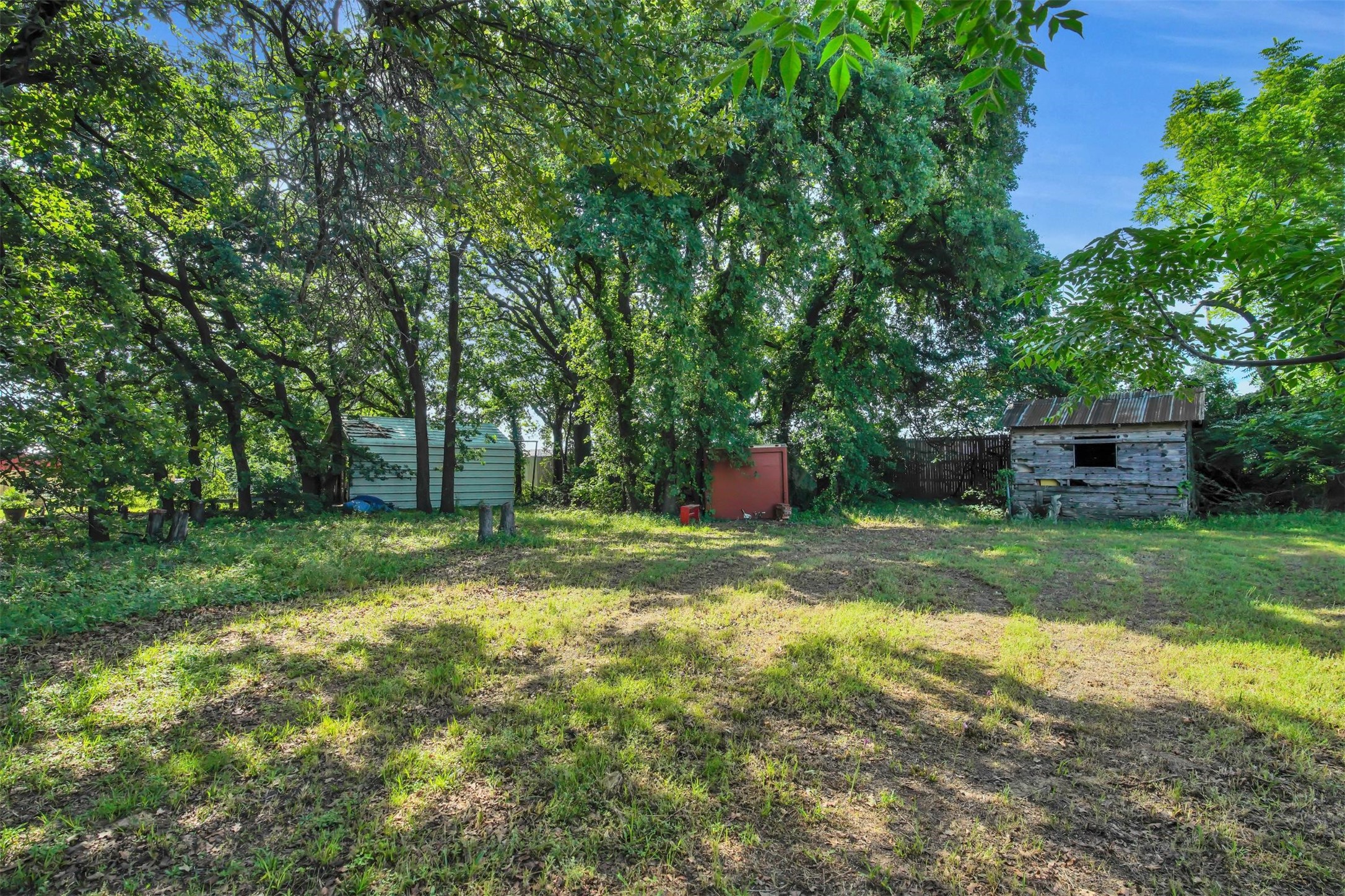 1401 Leyfair Drive Grand Prairie TX 75050