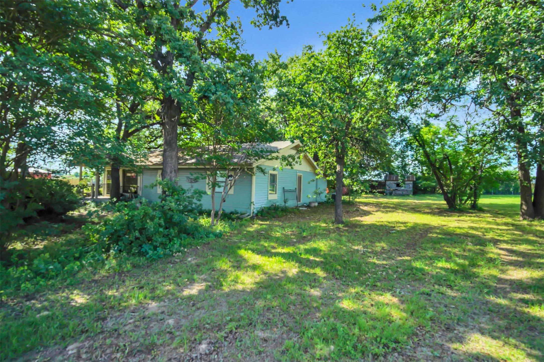 1401 Leyfair Drive Grand Prairie TX 75050