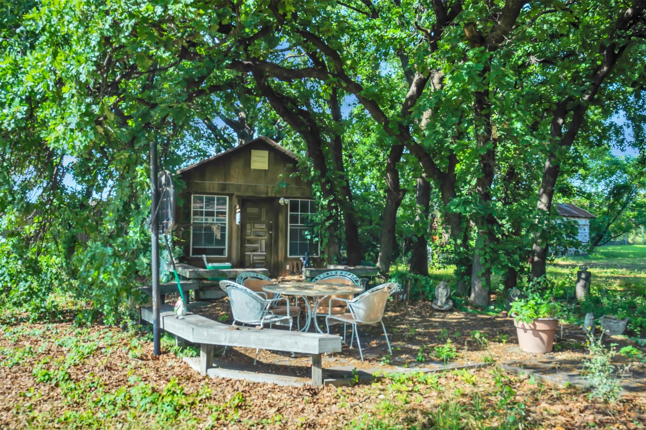 1401 Leyfair Drive Grand Prairie TX 75050