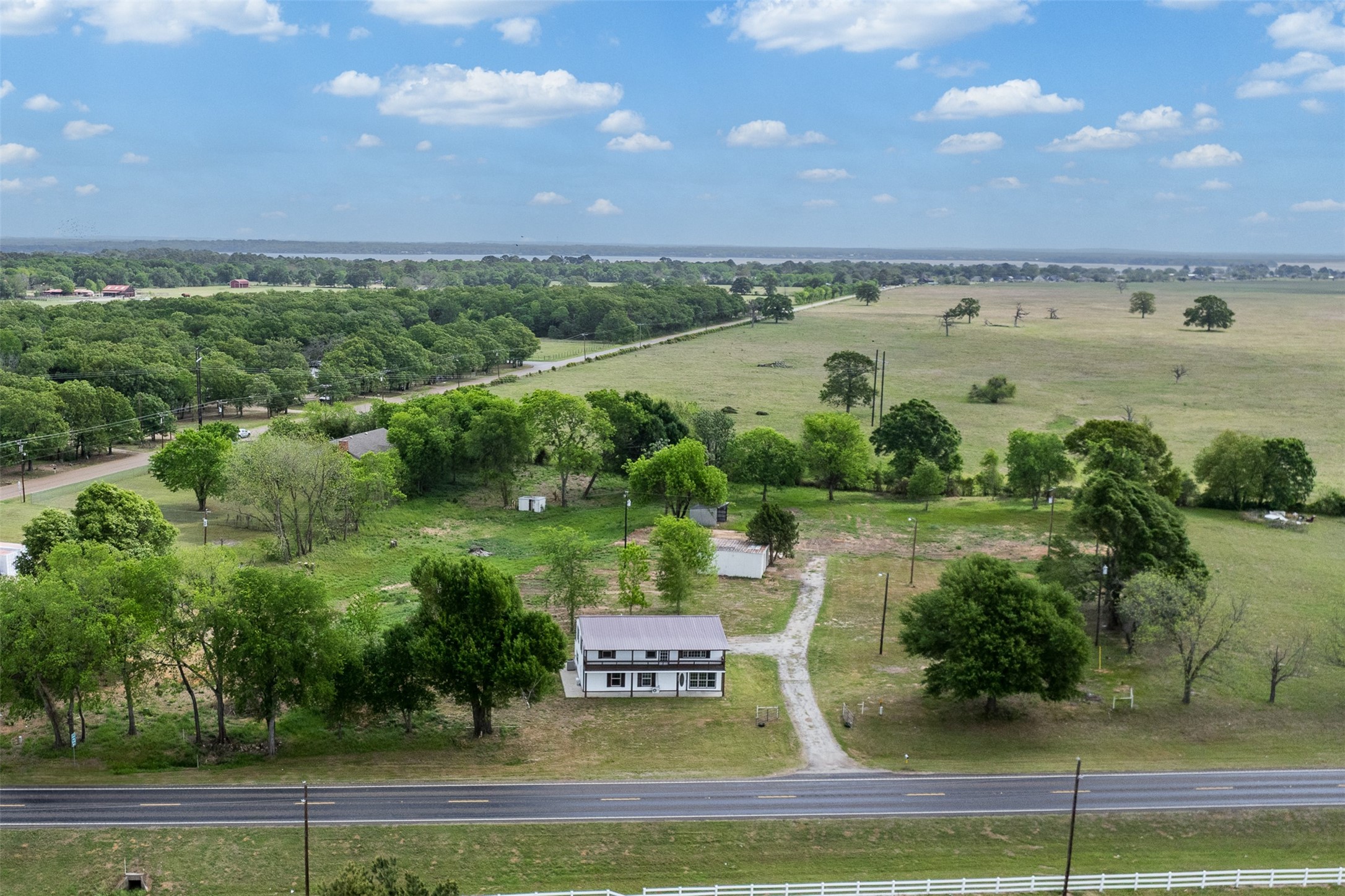 4582 State Highway 274 Trinidad TX 75163