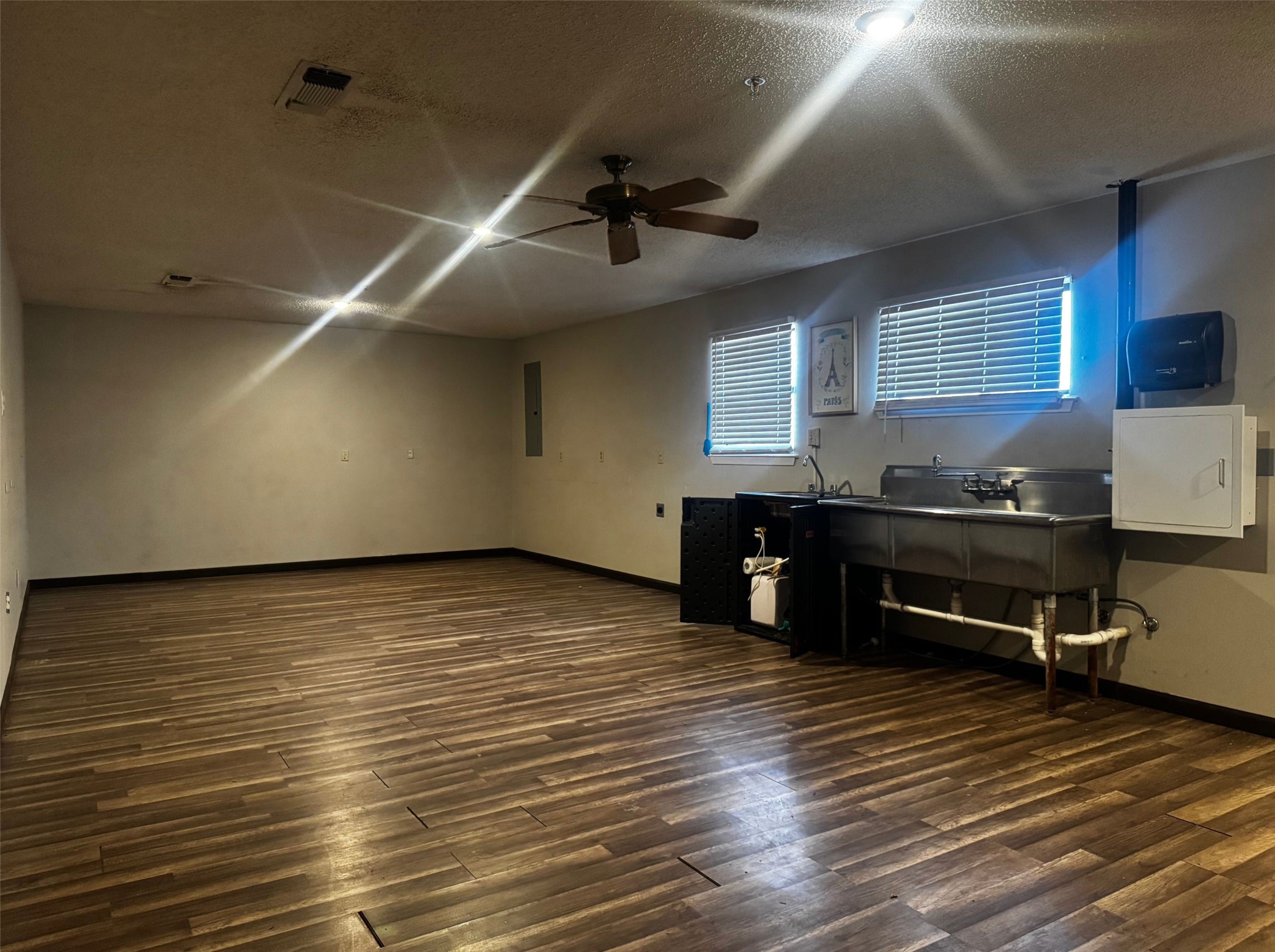 1905 E Price Street Paris TX 75460